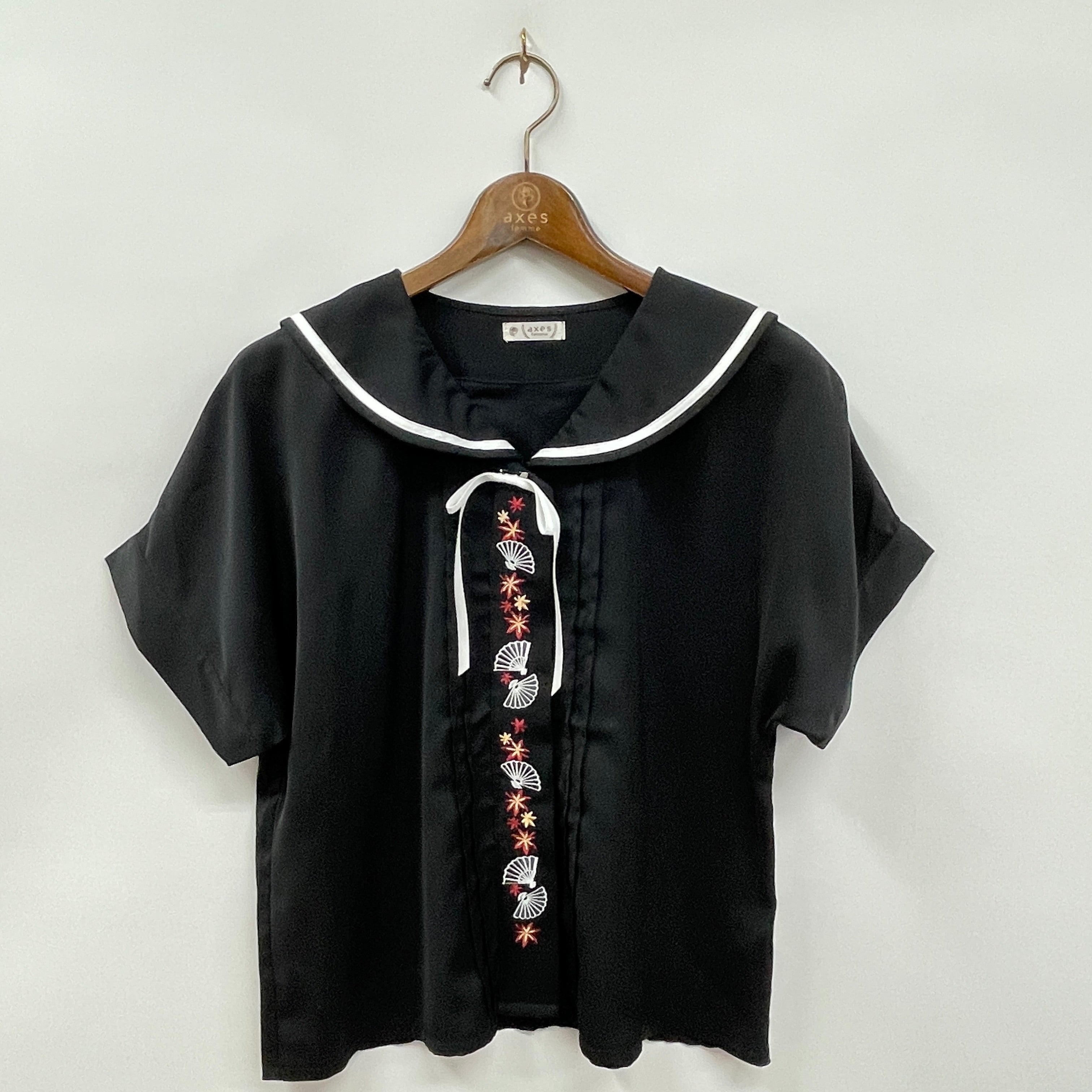 文子 扇子×紅葉刺繍セーラーBL – PASTEQIDOR
