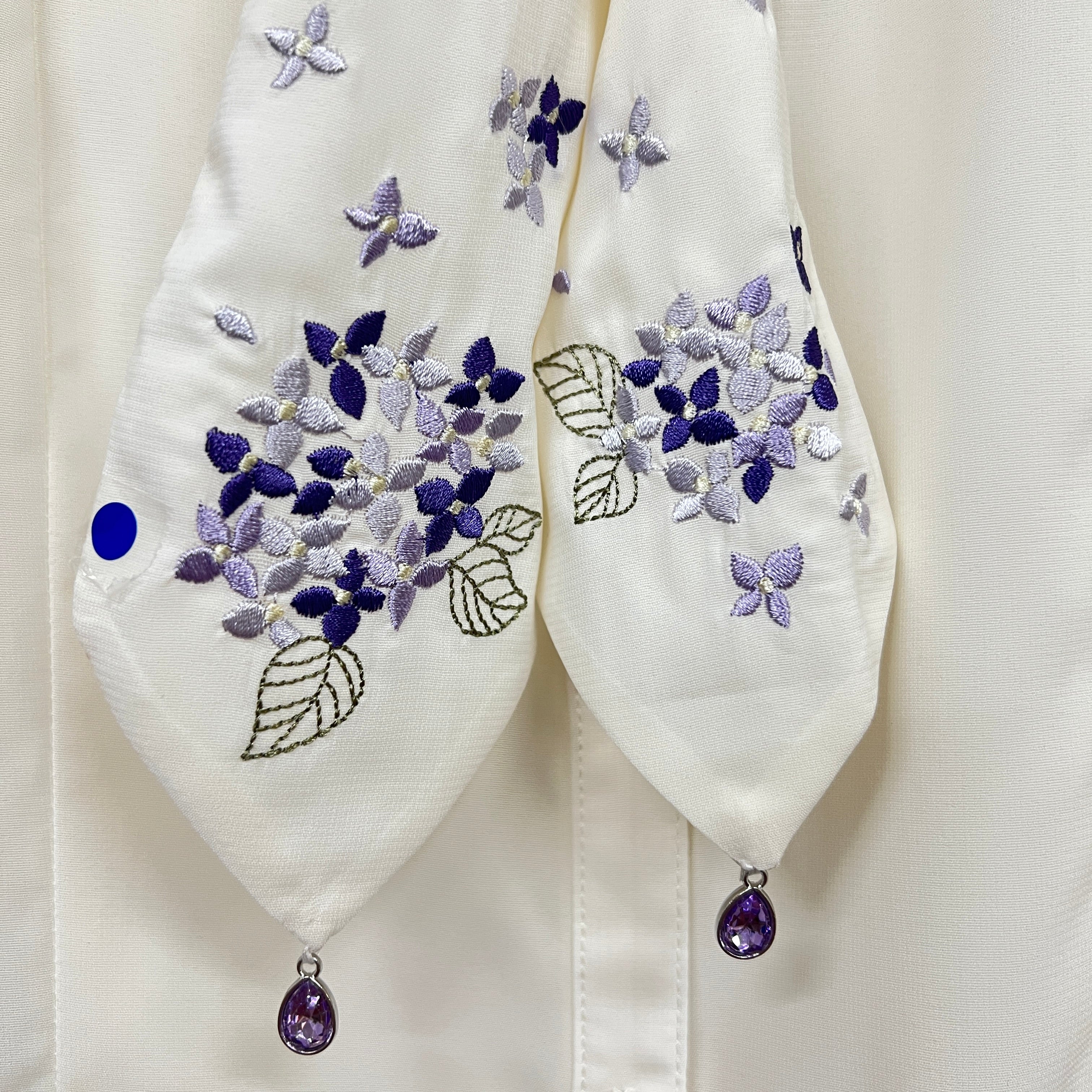 紫陽花刺繍リボンブラウス – PASTEQIDOR