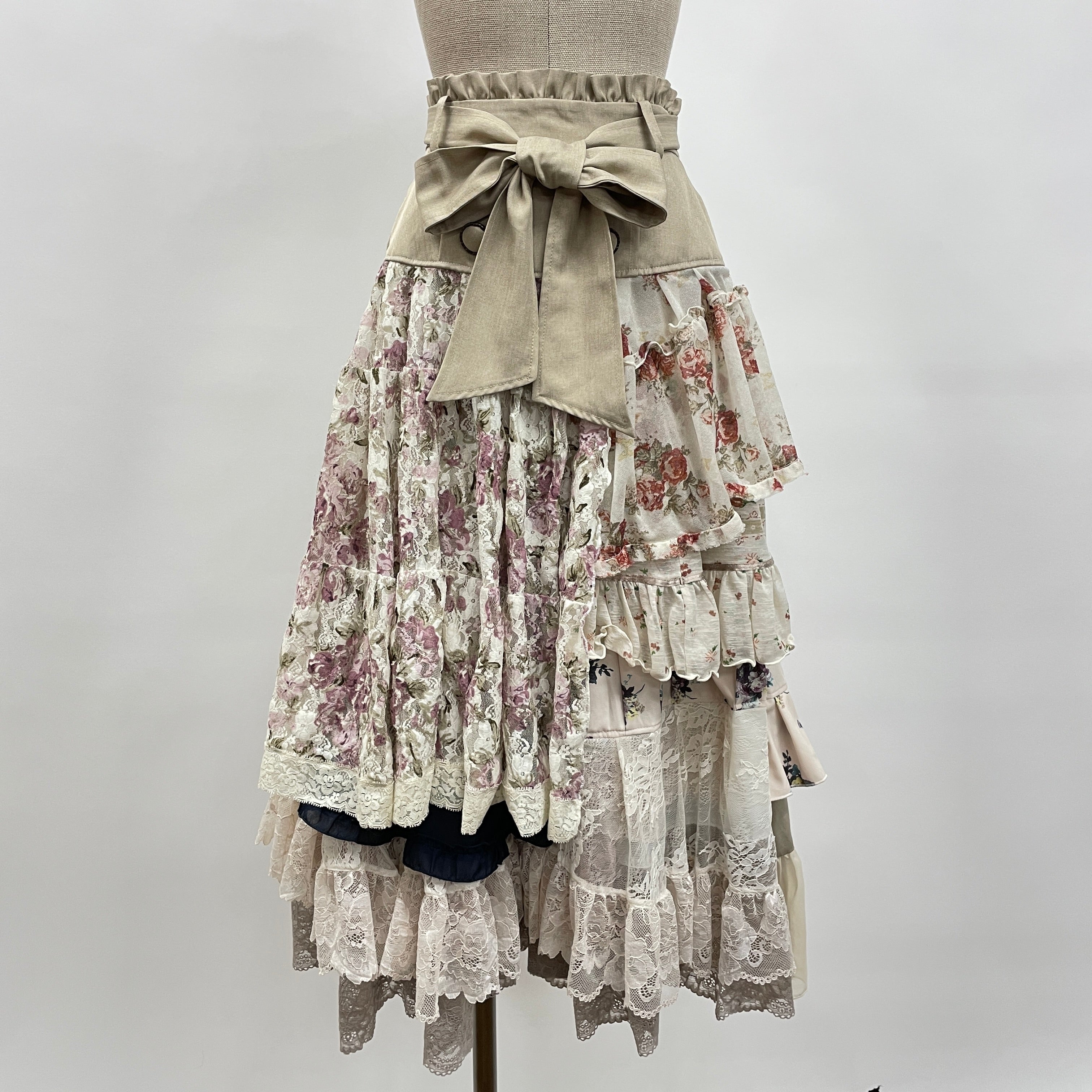 45R ★貴重★パトアシュ リネン刺繍のスカート バッグ＆コサージュ付き♪ 楽天市場】【半額クーポン対象】ジャンパースカート ティアード