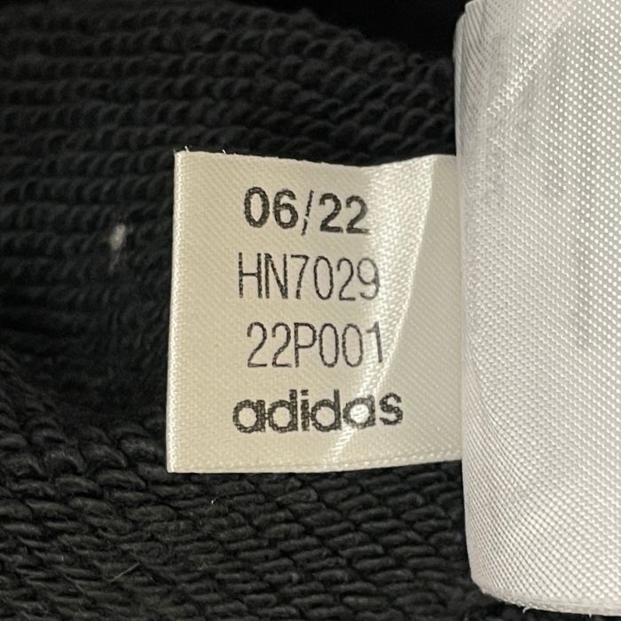 USED 古着 アディダス（adidas）スウェットパーカー（古着・一点物