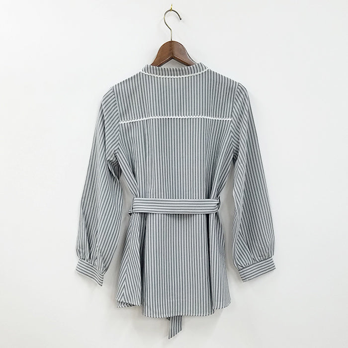 ANTIPAST　バンドカラーフロントフラワー刺繍ロゴ　フレアコットンブラウス osharewalker ブラウス レディース トップス 7分袖 レース 刺繍