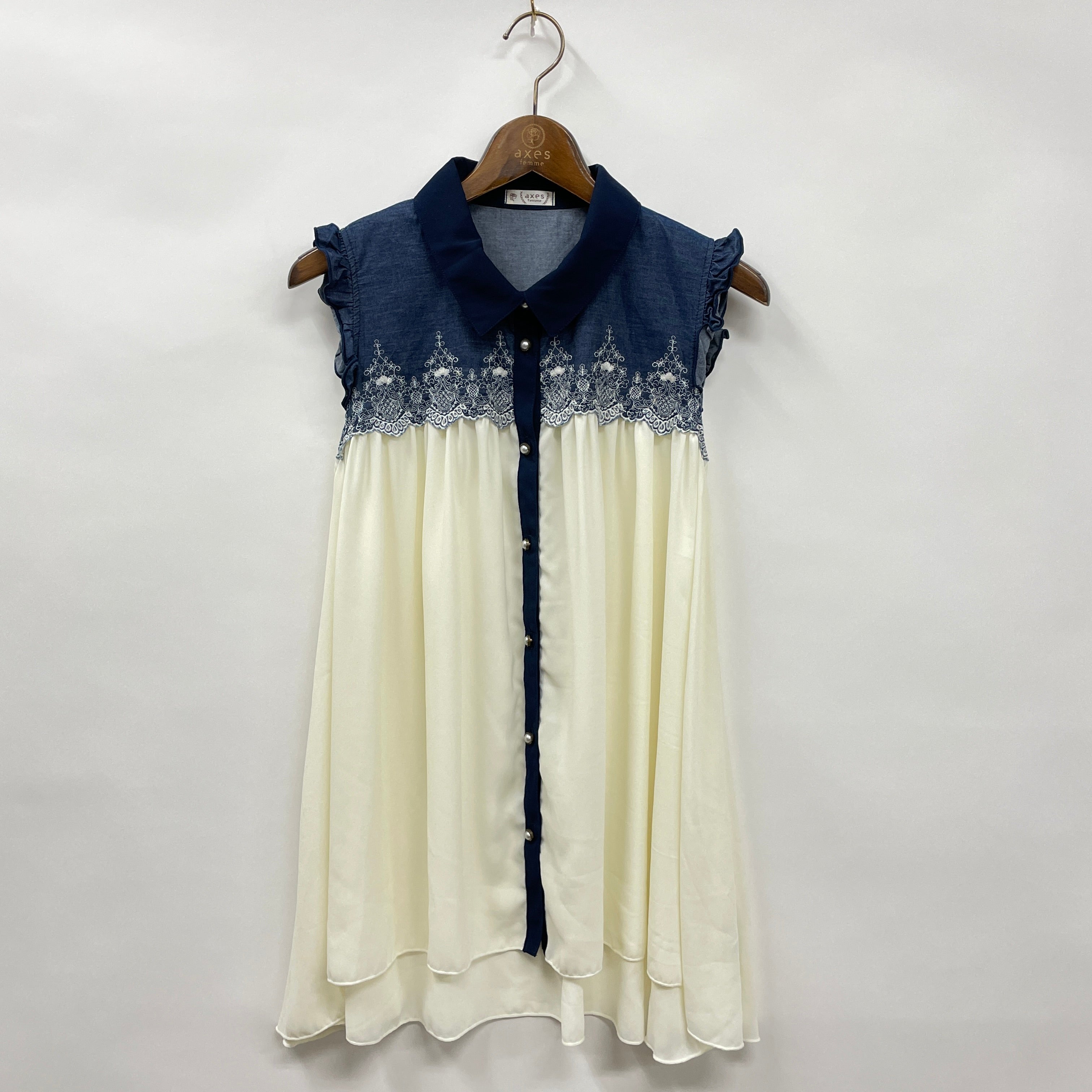 ヨーク刺繍ノースリチュニック – PASTEQIDOR