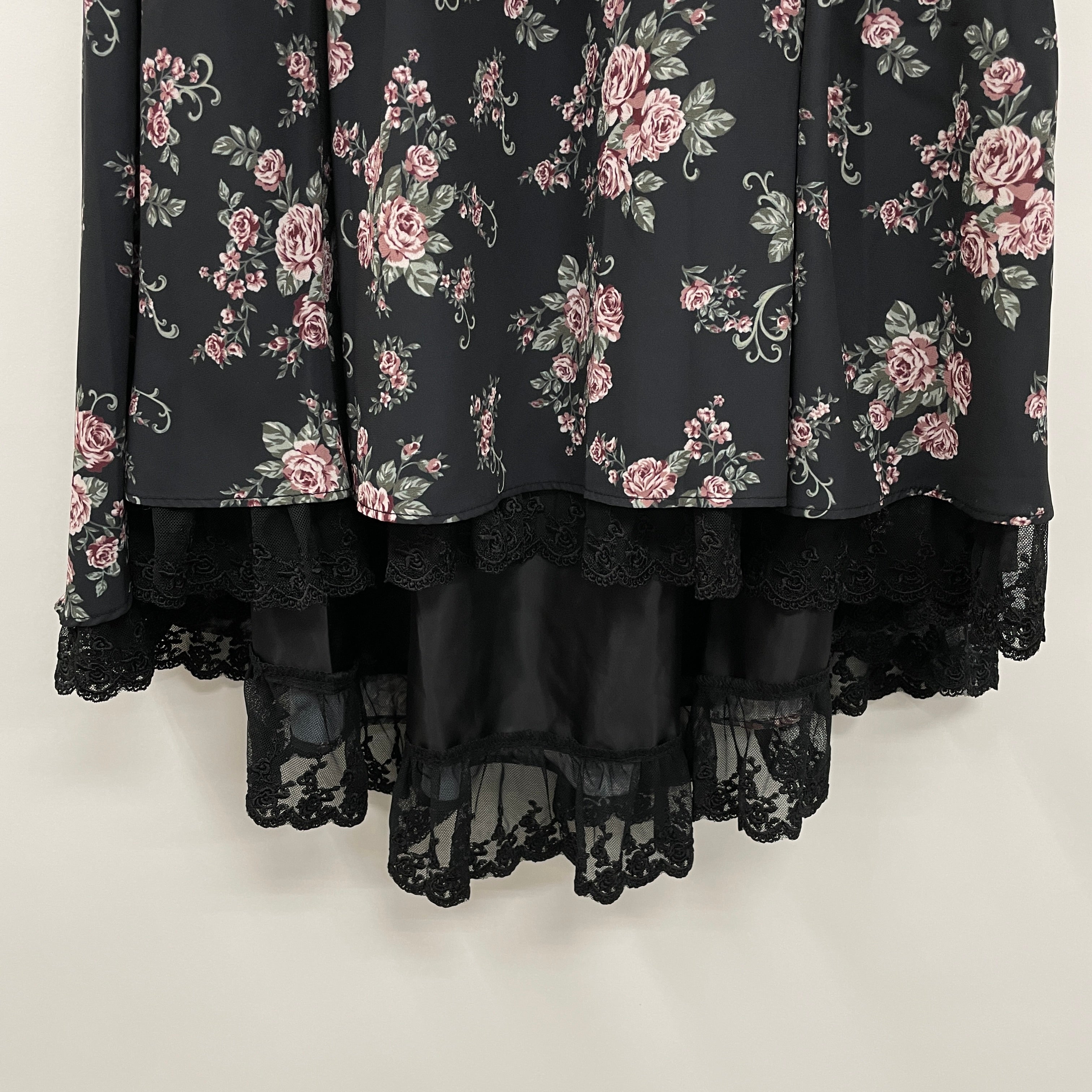 ★GW限定値下げ　しれとこ SHIRETOKO プレート ブーケ柄フィッシュテールSK – PASTEQIDOR