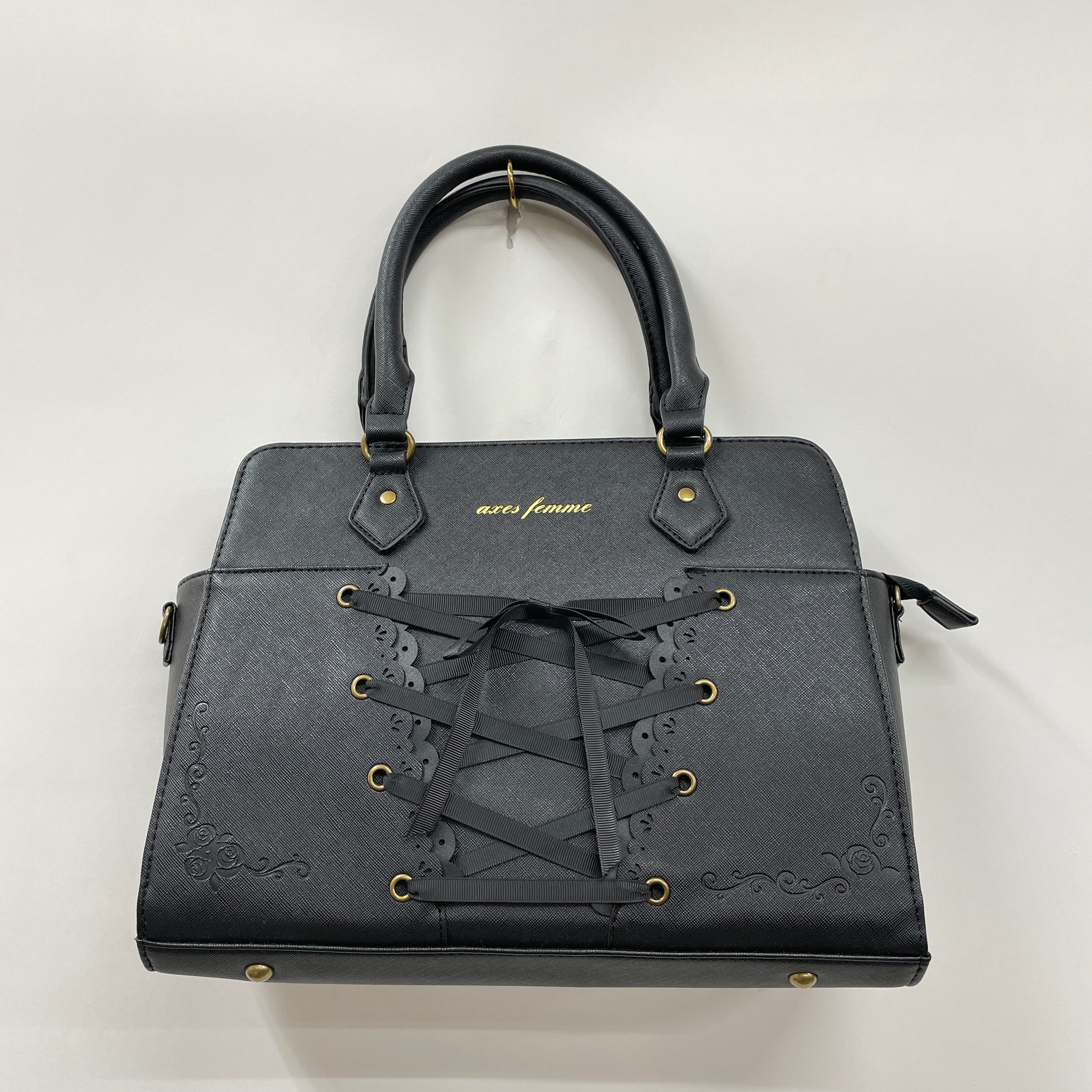 タグ付未使用品☆ ADORE アドーア レース&花モチーフトップス ２枚仕立て タグ付未使用品☆ ADORE アドーア レース&花モチーフトップス 2