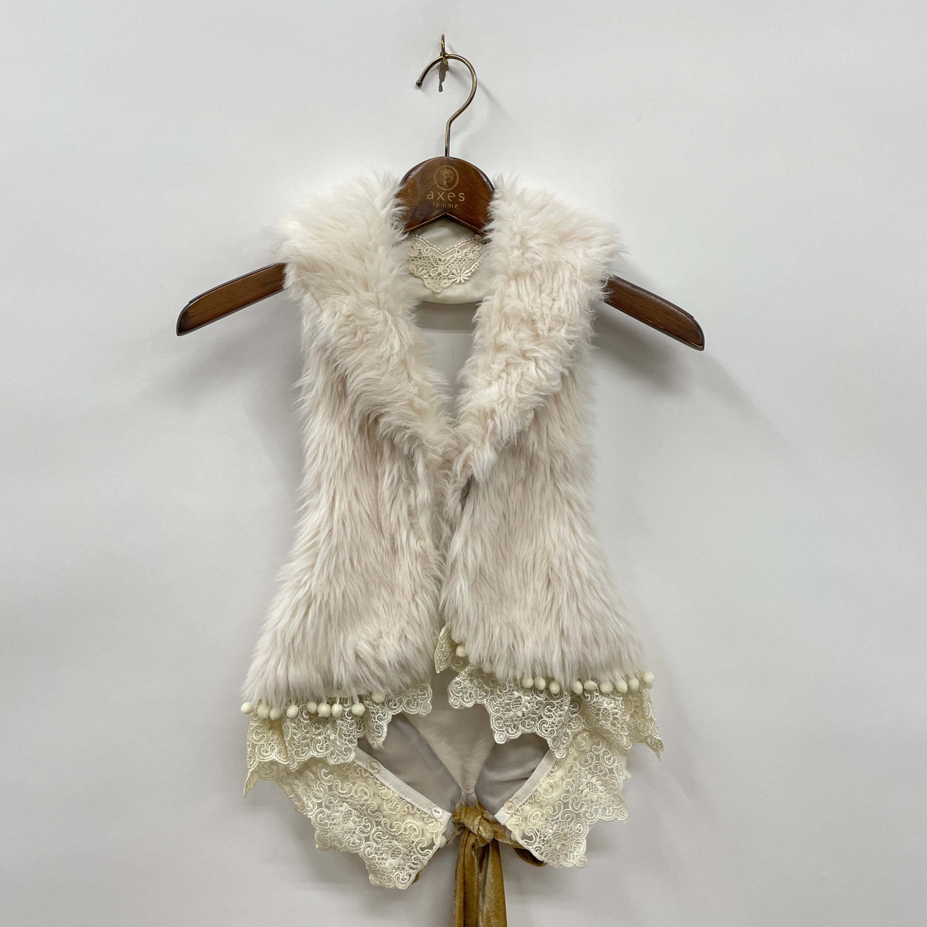 utahinahanamiumiu 希少 フード リアルファー マフラー ファーマフラー – PASTEQIDOR