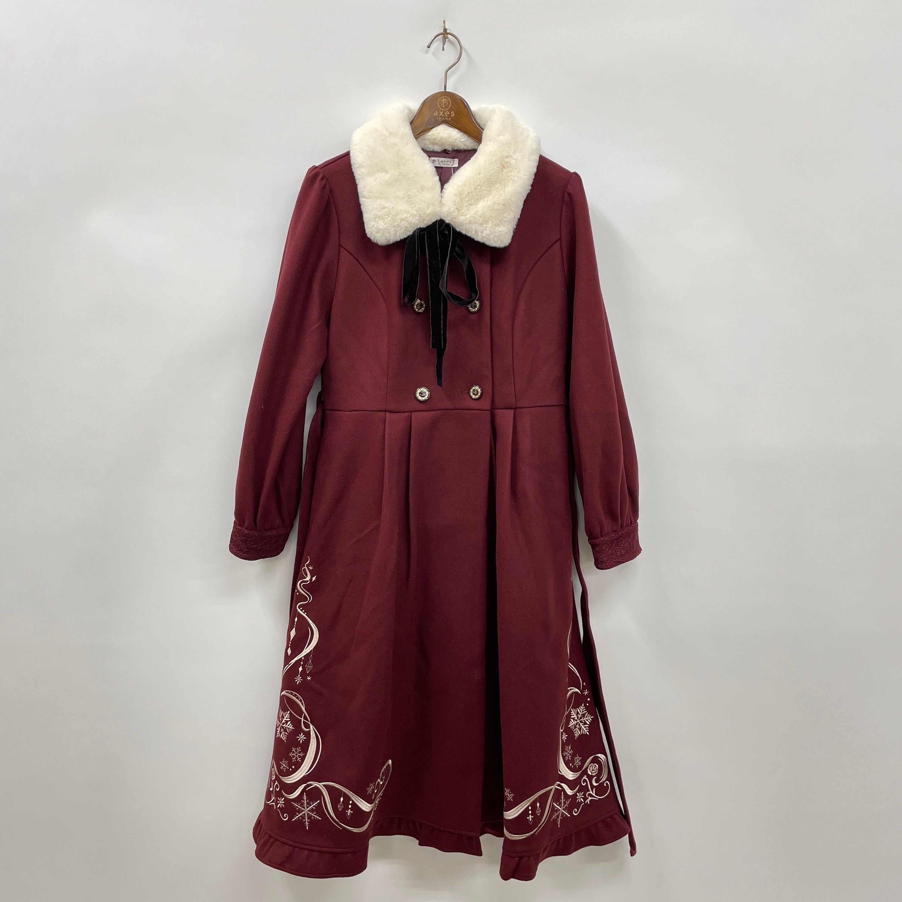 【axes femme】雪結晶モチーフ コート 雪の結晶刺繍コート｜アクシーズファムの通販｜&mall（アンド