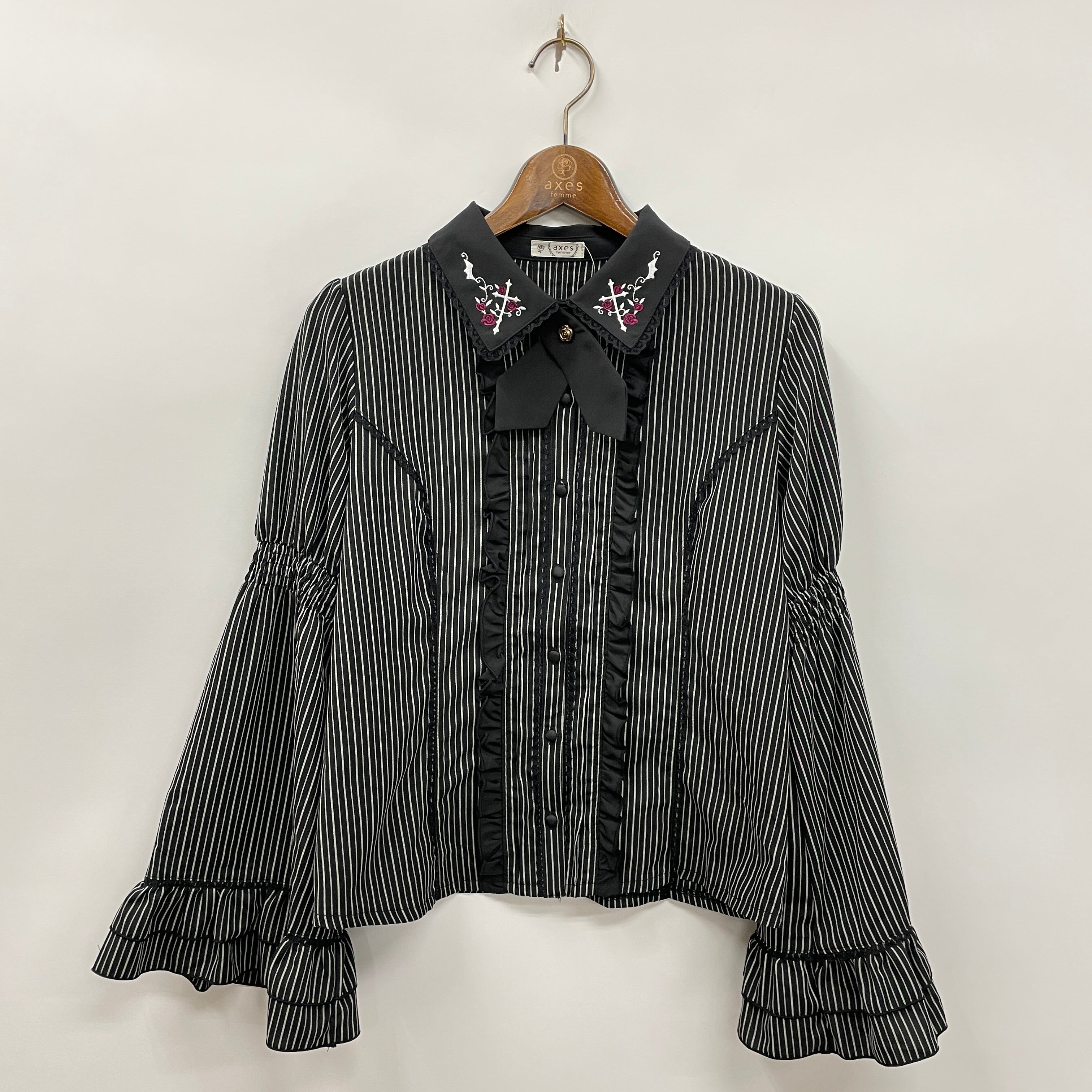 クロスローズ刺繍BL – PASTEQIDOR