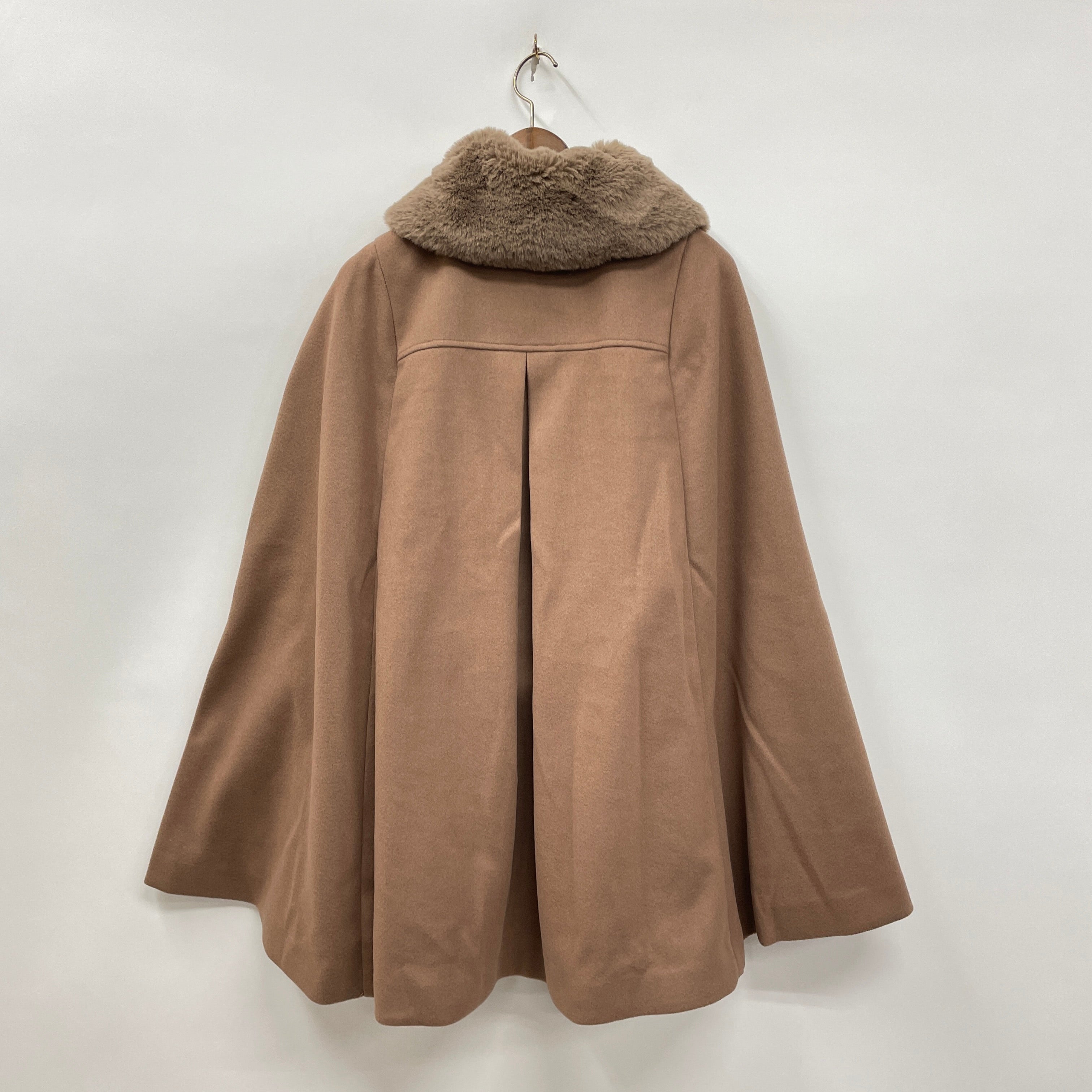 襟刺繍入りケープコート – PASTEQIDOR