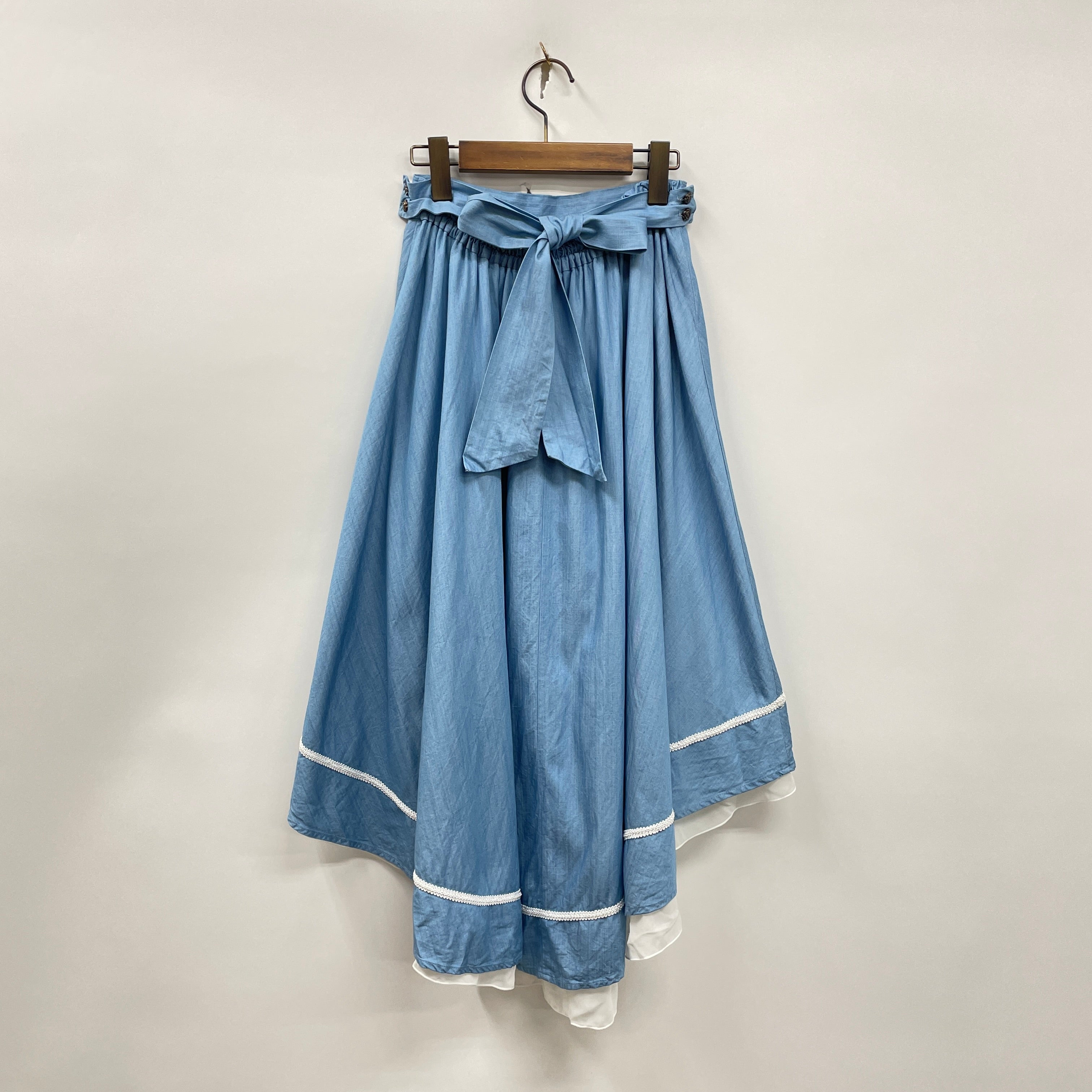 フィッシュテールスカート – PASTEQIDOR