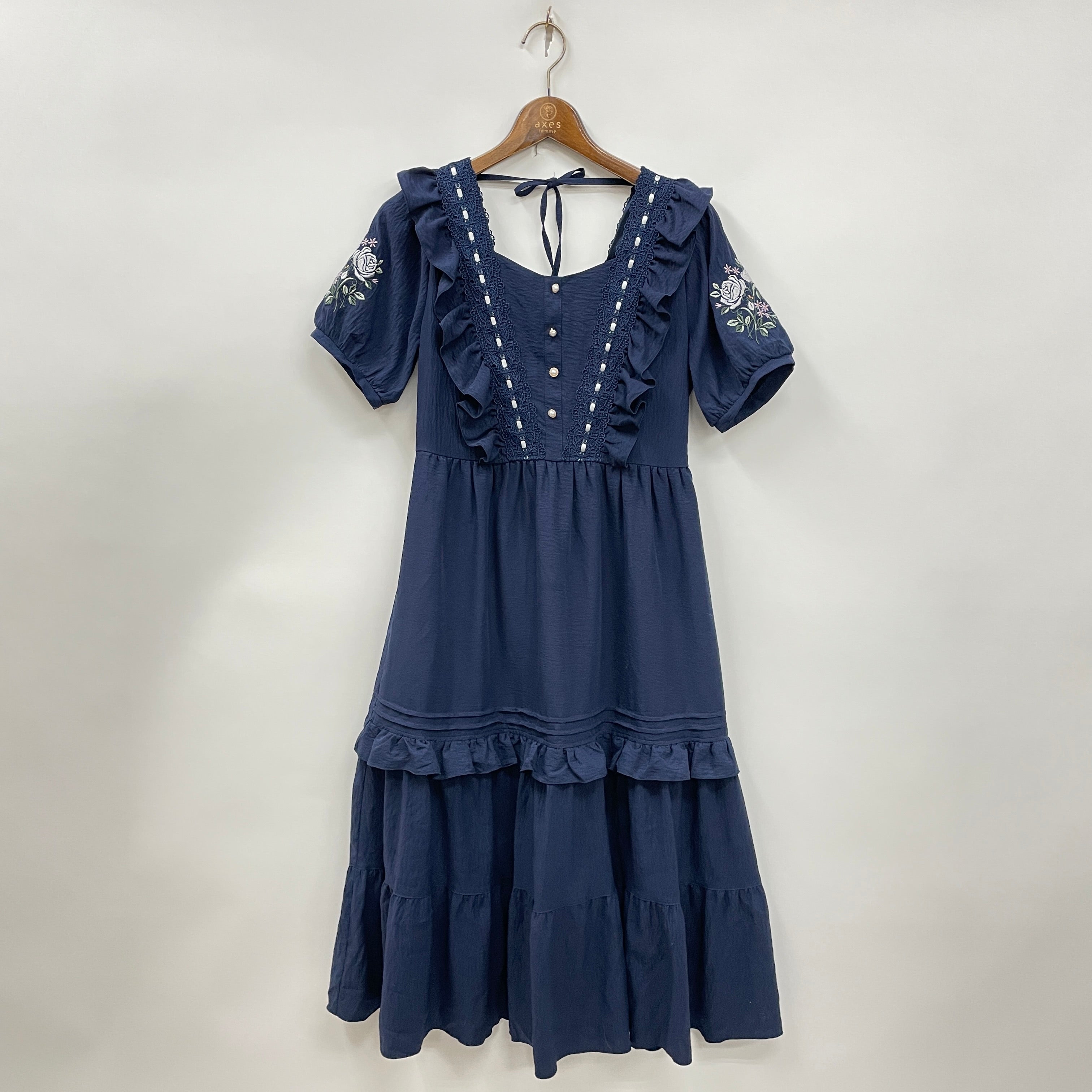 ハシゴレース×袖バラ刺繍OP – PASTEQIDOR